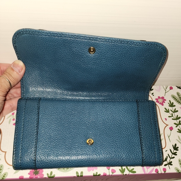 Chloe *Vintage* Turquoise Long Wallet - Picture 2 of 8